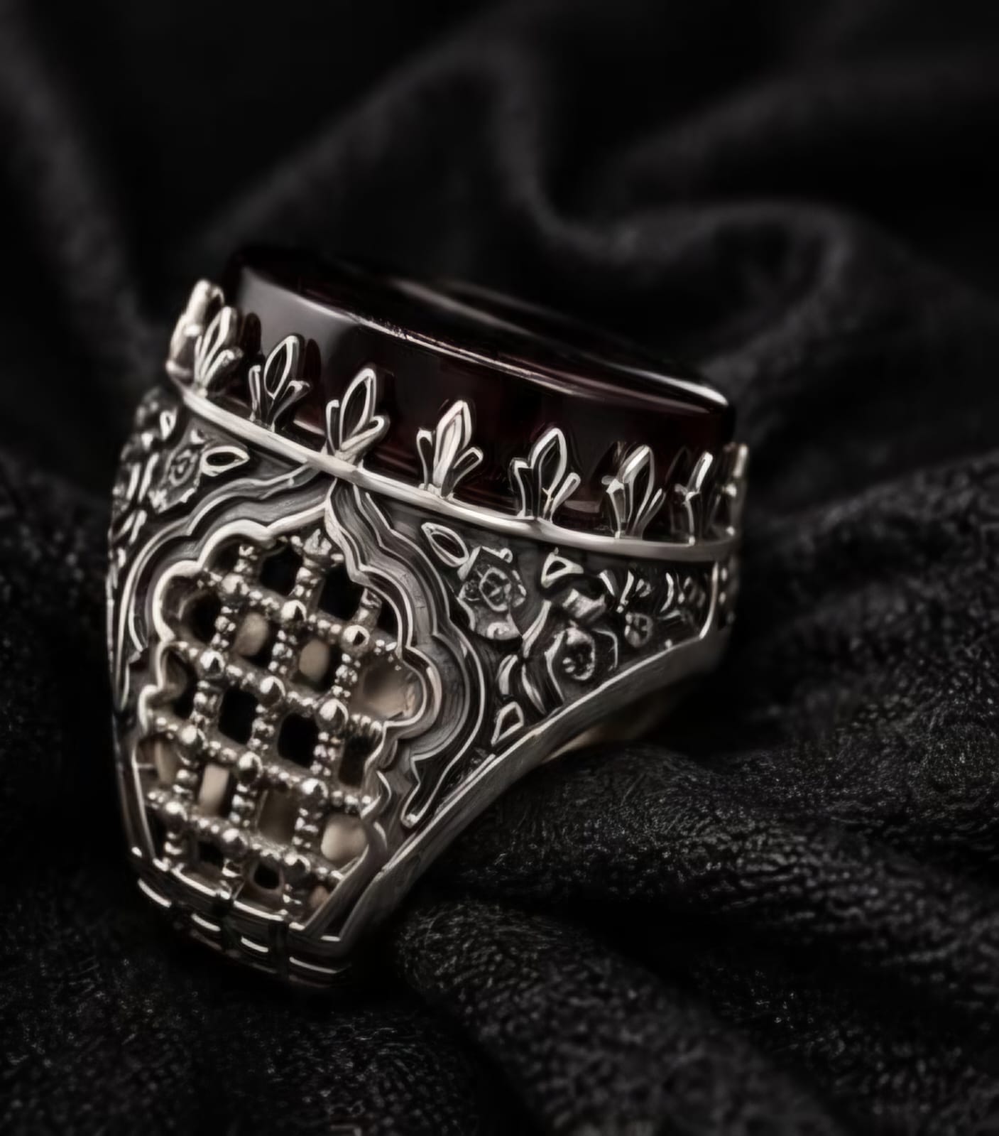 Shrine Legacy Ring – Imam Hussain (R.A.) Inspired Silver Ring